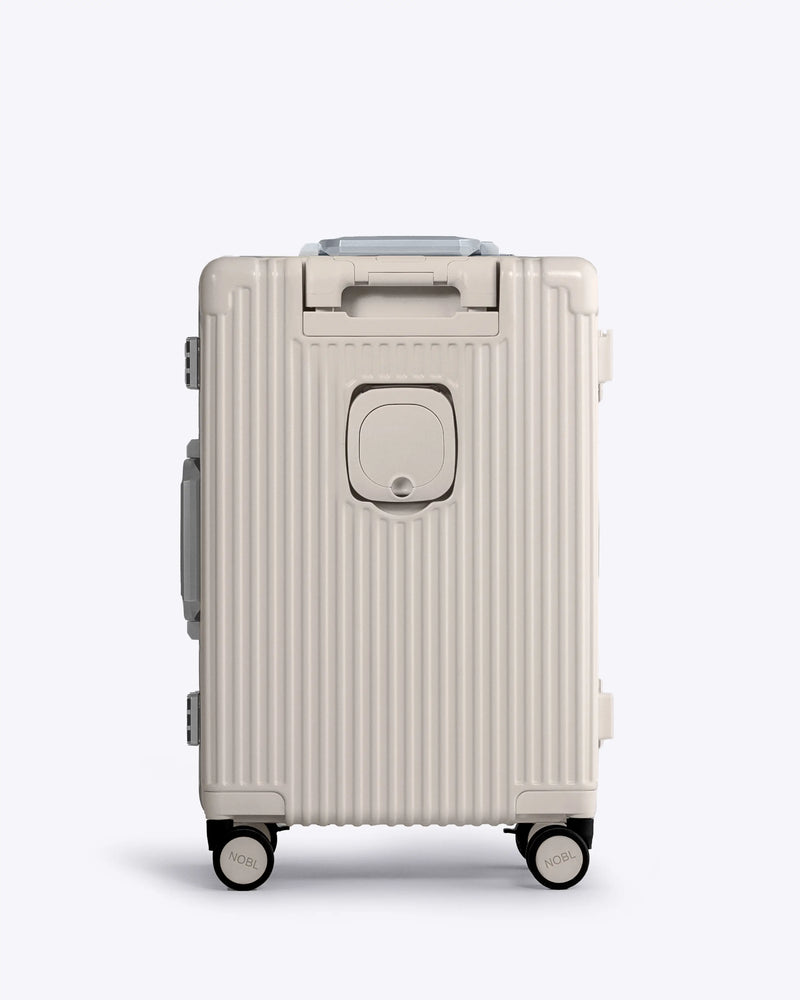 Carry-On: All-in-One 19"