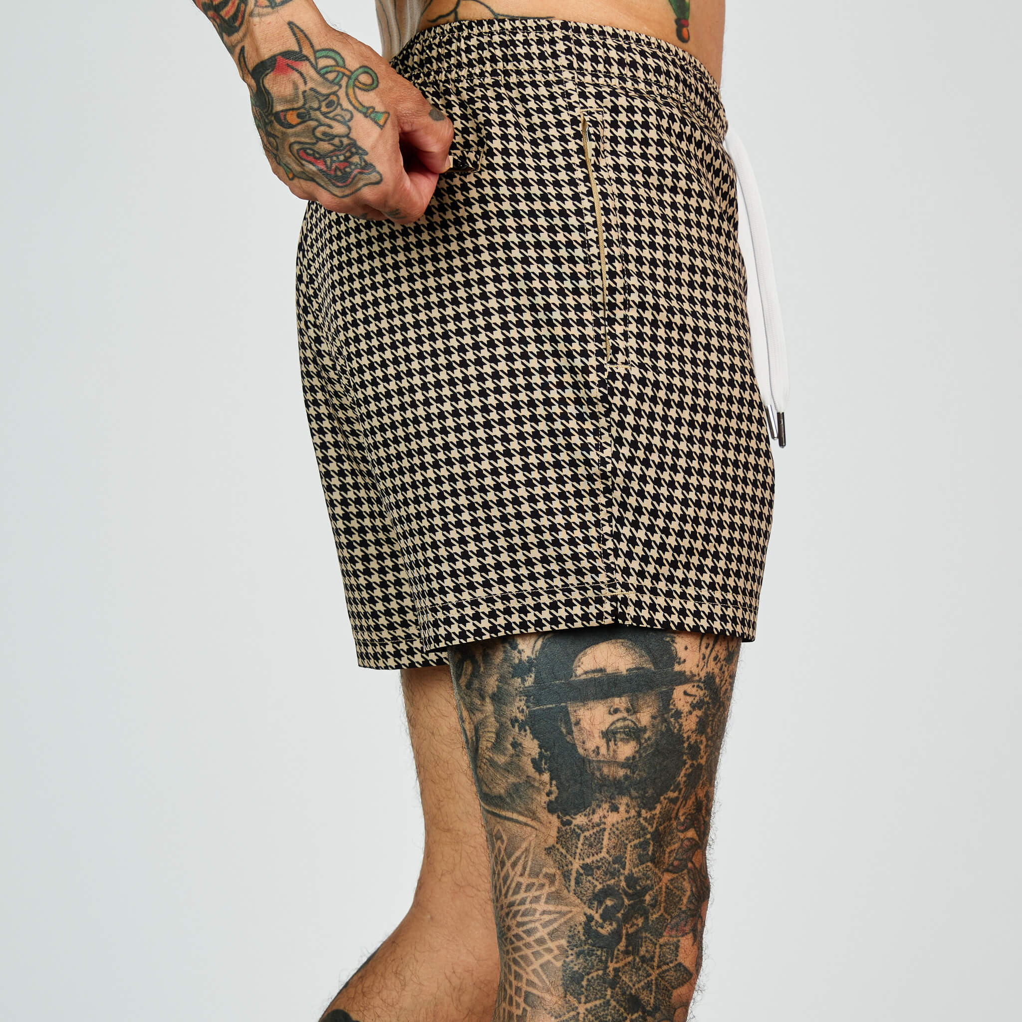 (New) Houndstooth Shorts - Tan