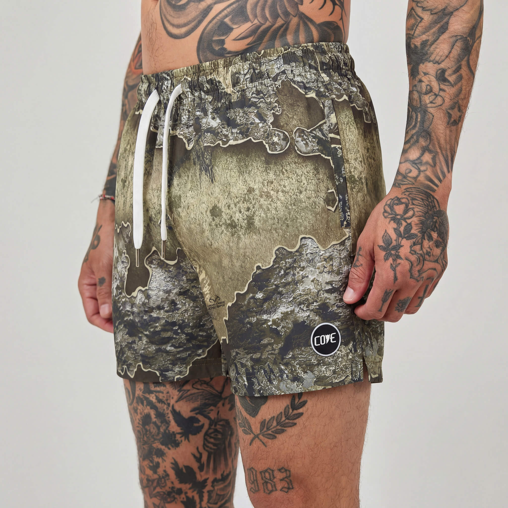 (New) Realtree® Shorts - Excape