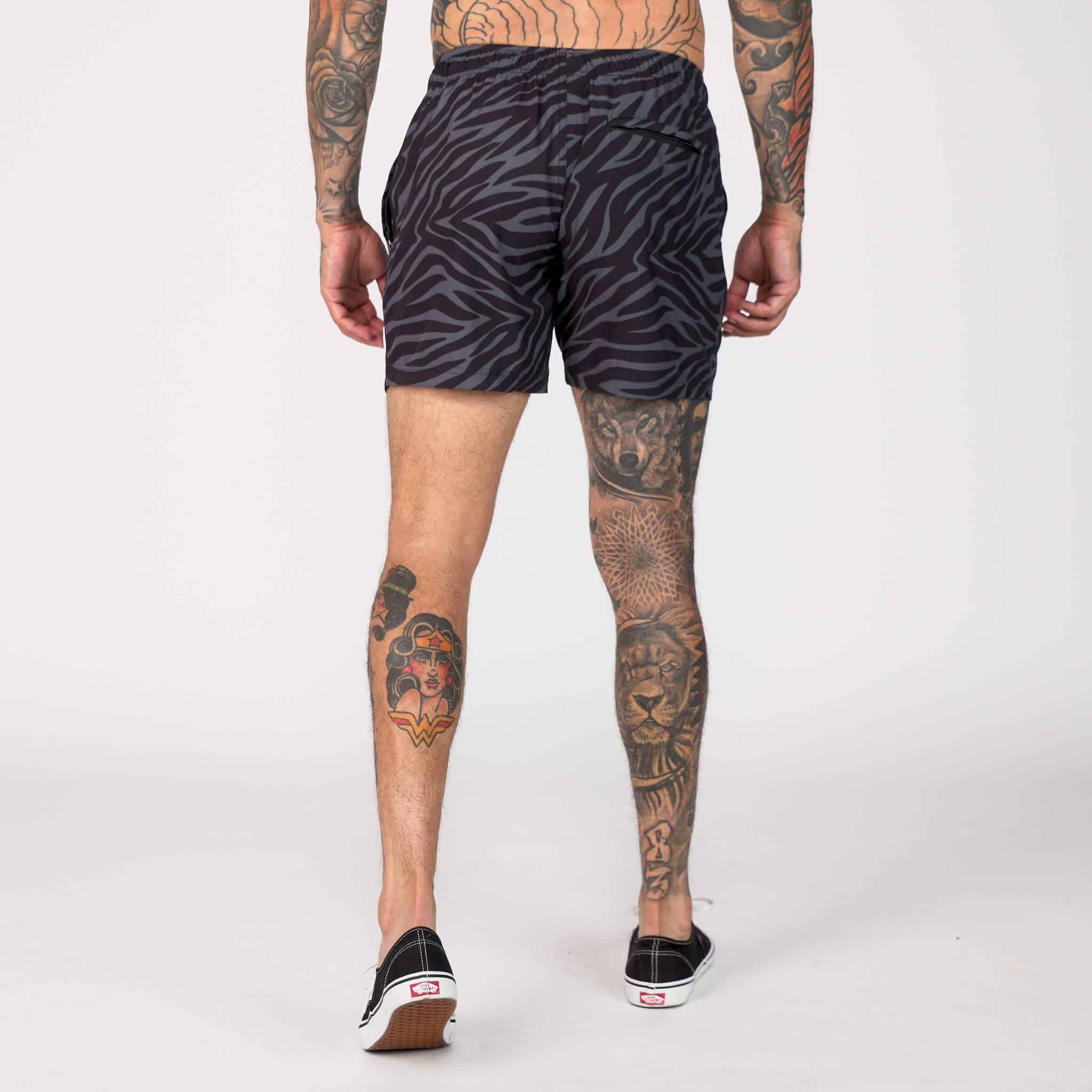 (New) Zebra Shorts - Black